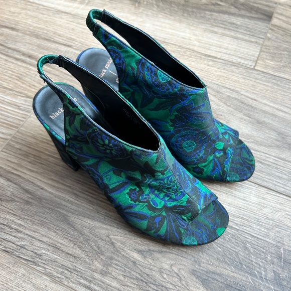 Black Suede Studio Green & Blue Jacquard Sling Back Sandals | 7 - Picture 10 of 11